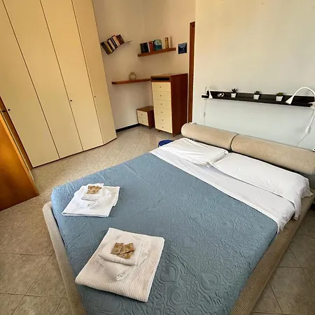 Glitter Apartman La Spezia
